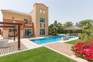 Novelia, Victory Heights , picture 3