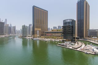 Marina Quays, picture 4
