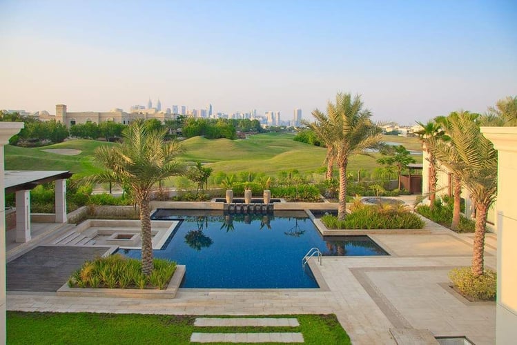 Top 5 Lakeside Homes