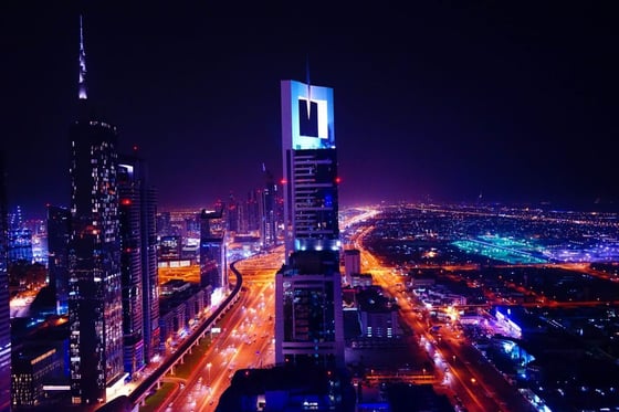 10 Reasons to invest in Dubai