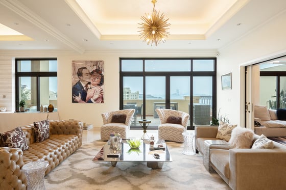 Beautifully Designed Duplex Penthouse with Burj al Arab views, picture 2