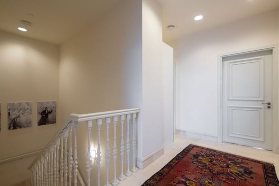 Beautifully Designed Duplex Penthouse with Burj al Arab views, picture 16