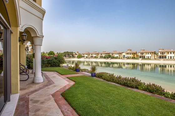 Frond E Garden Lobby, Mediterranean, picture 7