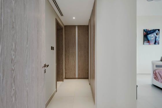 Brand New Penthouse with Highly Modern Interior in Dubai Marina, picture 25