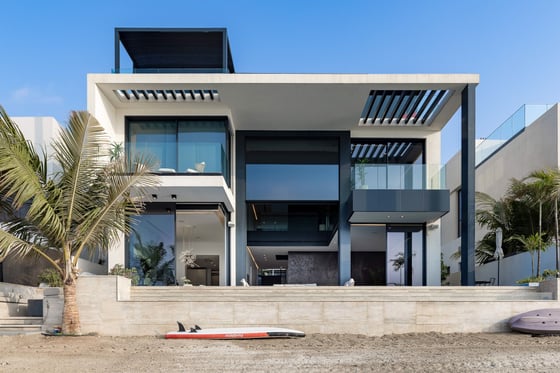 Extraordinary Villa with Custom-designed Interior in Palm Jumeirah Beachfront, picture 14