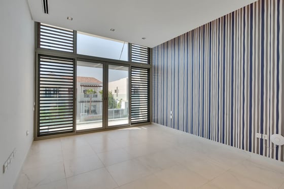 Chic Modern Villa with Smart Automation finishings in Mohammed Bin Rashid City, picture 28