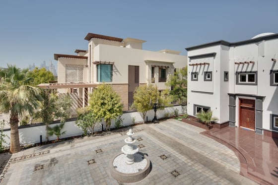 Exclusive Luxury Villa with Private Pool in Emirates Hills, picture 28