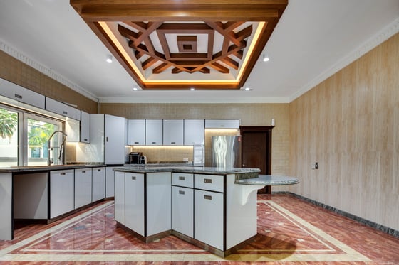 Exclusive Luxury Villa with Private Pool in Emirates Hills, picture 10
