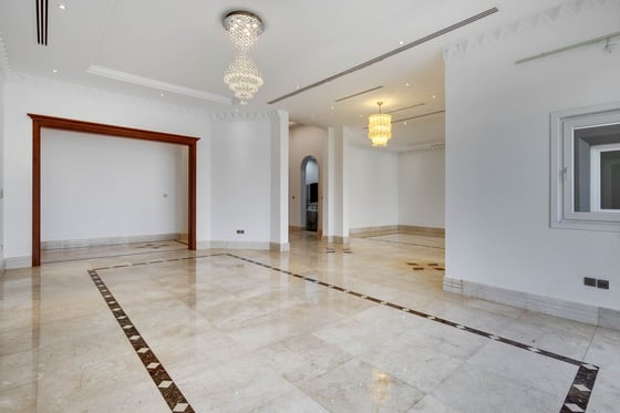 Exclusive Luxury Villa with Private Pool in Emirates Hills, picture 4