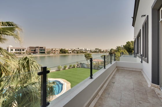 Exclusive Luxury Villa with Private Pool in Emirates Hills, picture 26