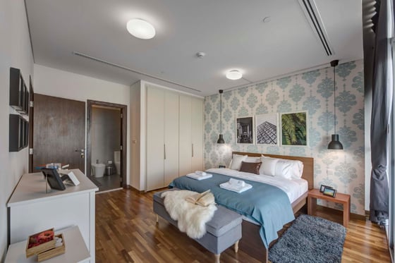 Luxury Apartment Zabeel and Burj Khalifa Views in DIFC, picture 9