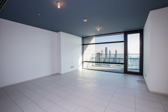 Spacious Apartment with Burj Khalifa Views in DIFC, picture 2