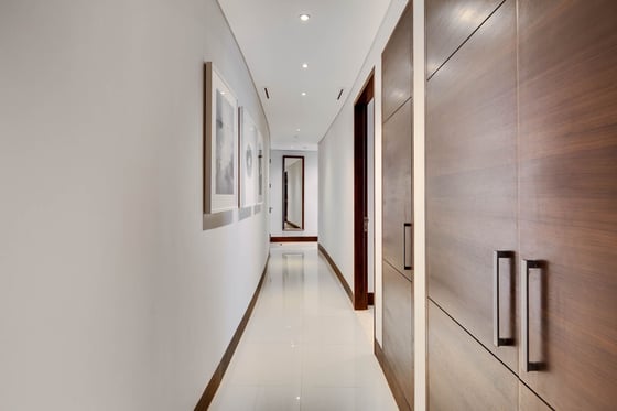 Serviced Modern Apartment at The Address Sky View, picture 4