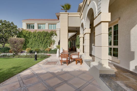 Extended 7 bedroom Masterview in Jumeirah Islands, picture 26