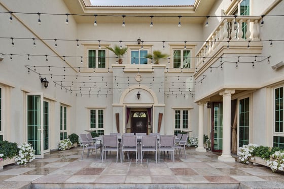 Extended 7 bedroom Masterview in Jumeirah Islands, picture 23