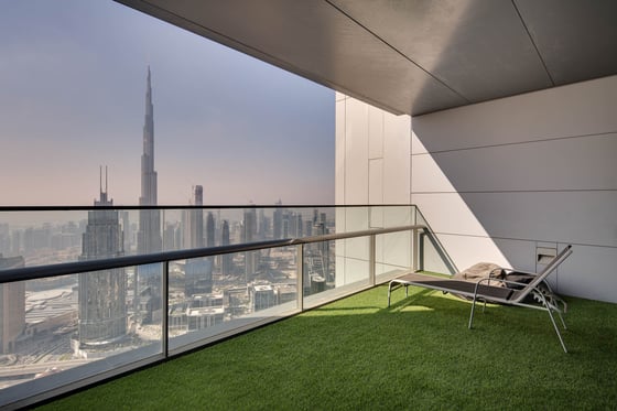 Luxury Penthouse Apartment with Burj Khalifa Views in DIFC, picture 22