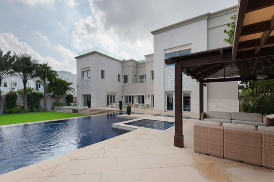 Golf Course Luxury Villa with Skyline Views in Emirates Hills, picture 8
