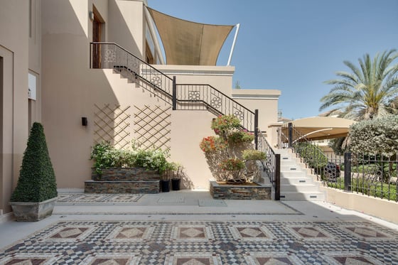 Serene Acacia Villa in Exceptional Location, Al Barari, picture 36