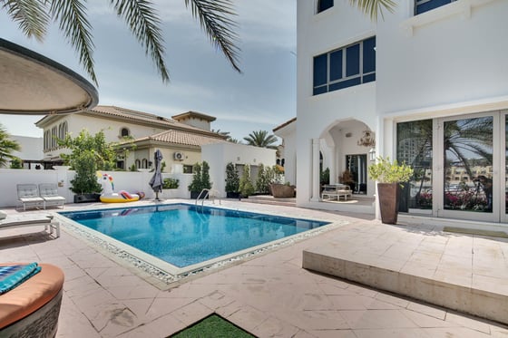 5 Bedroom Beachfront Signature Villa on Palm Jumeirah, picture 6