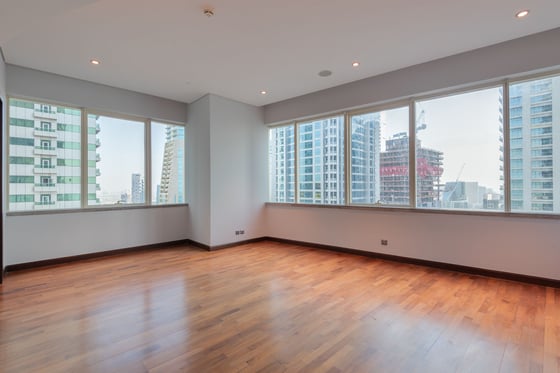 Spectacular Views Stunning Upgraded Penthouse, picture 20