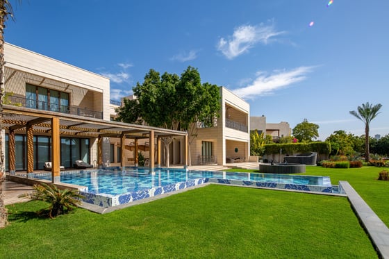 Expansive, Ultra-luxury Mansion Villa in Emirates Hills, picture 34