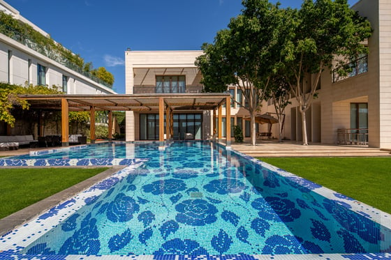 Expansive, Ultra-luxury Mansion Villa in Emirates Hills, picture 33