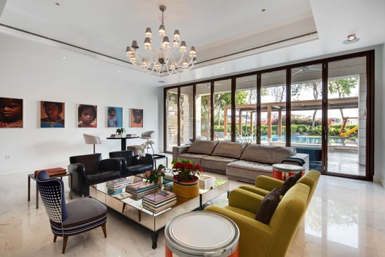 Expansive, Ultra-luxury Mansion Villa in Emirates Hills, picture 7