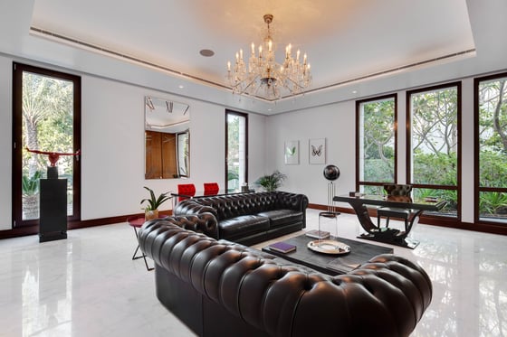 Expansive, Ultra-luxury Mansion Villa in Emirates Hills, picture 11