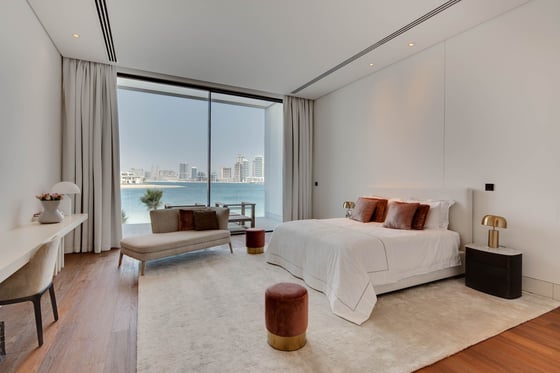 Impressive Designer Custom Mansion on the Palm, picture 30
