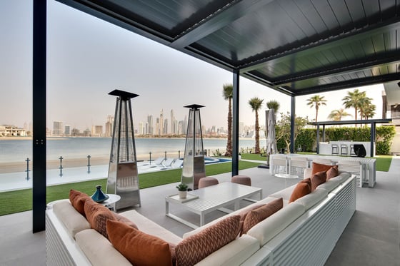 Impressive Designer Custom Mansion on the Palm, picture 13