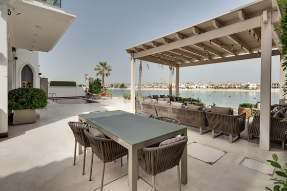 Fully Upgraded Luxury Villa with Atlantis Views on the Palm, picture 32