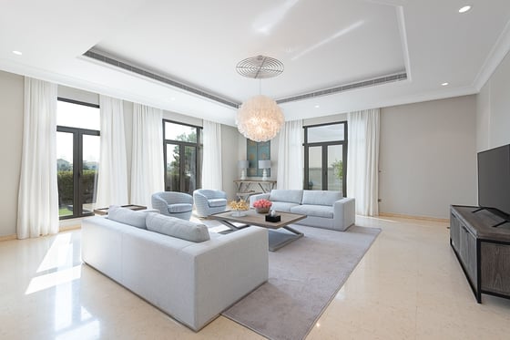 Unfurnished 6 Bed Mediterranean Signature villa, picture 1