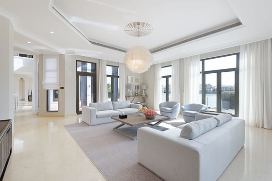 Unfurnished 6 Bed Mediterranean Signature villa, picture 3