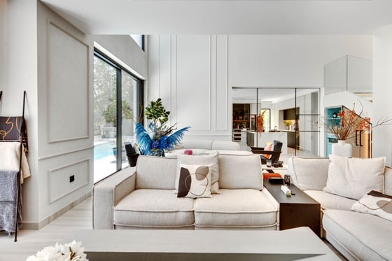 Extraordinary Villa With Custom Designed Interior, picture 9