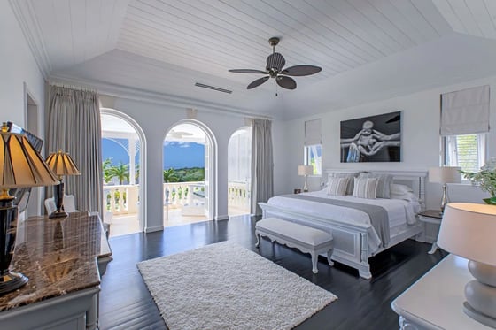 Stunning 6 BR Luxury Villa In Saint James, Barbados, picture 8
