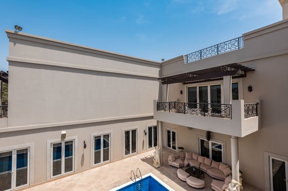 Beautifully Upgraded Corner Plot Mansion Villa in Emirates Hills, picture 15