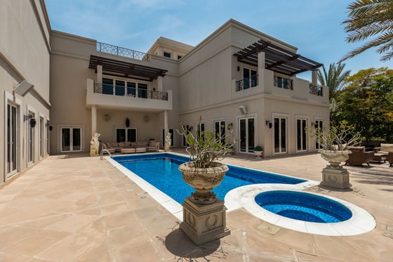 Beautifully Upgraded Corner Plot Mansion Villa in Emirates Hills, picture 20