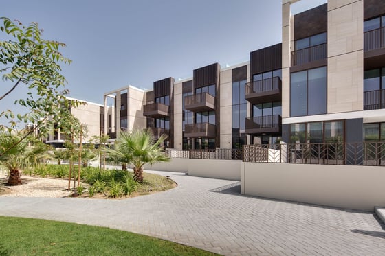 Brand New Villa with Rooftop Terrace on Jumeirah Bay Island, picture 10