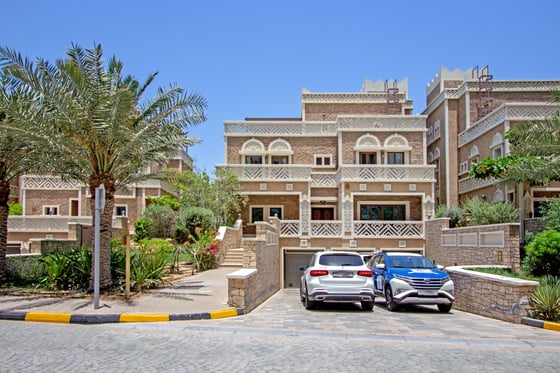 Extraordinary Luxury Villa in Five-star Palm Jumeirah Resort Residence, picture 15