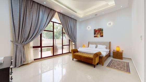 Stunningly Grand Luxury Villa in Emirates Hills, picture 25