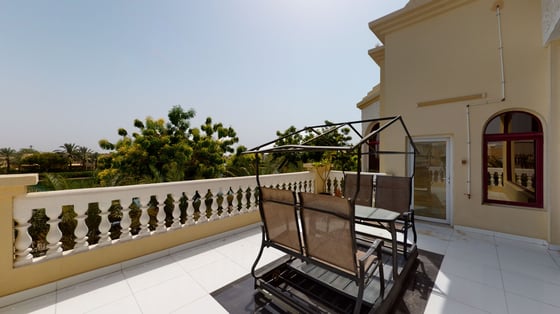 Stunningly Grand Luxury Villa in Emirates Hills, picture 37
