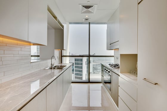 Sky Collection Penthouse Apartment in Downtown Dubai, picture 2