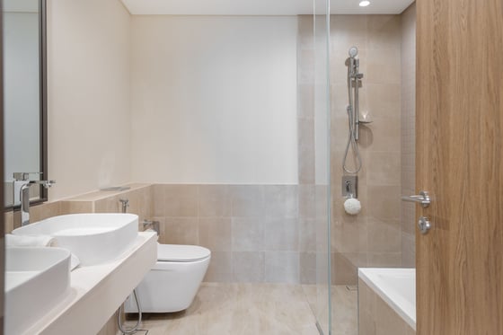 Luxury Apartment with Golden Visa Eligibility, picture 16