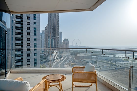 Video tour for Ultra-Luxury Penthouse Apartment in Exclusive Dubai Marina Residence
