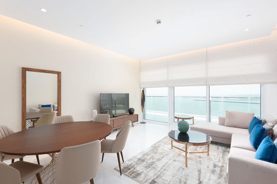 Gorgeous Sea View Luxury Apartment on Jumeirah Beach Residence, picture 8