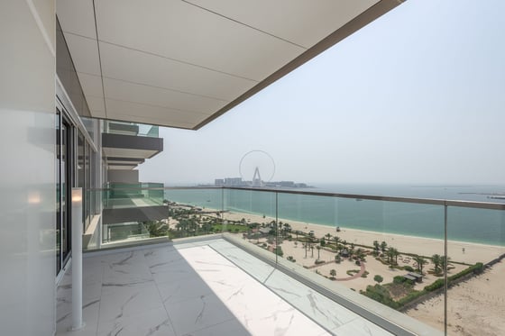 Gorgeous Sea View Luxury Apartment on Jumeirah Beach Residence, picture 1