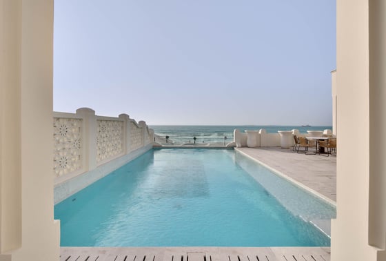 Custom-built, Beachfront Luxury Villa in Umm Suqeim, picture 24