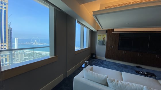 Fully Furnished Luxury Penthouse Apartment in Dubai Marina, picture 21