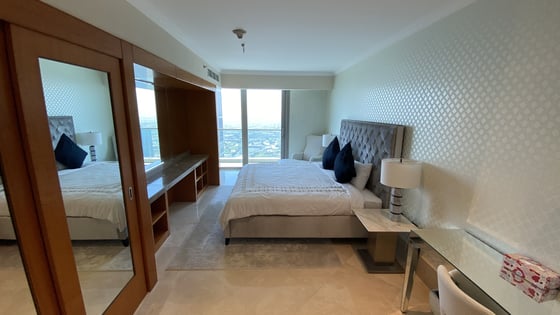 Fully Furnished Luxury Penthouse Apartment in Dubai Marina, picture 24