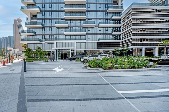 Beautiful City Apartment with Zabeel Park Views in Wasl1, picture 3